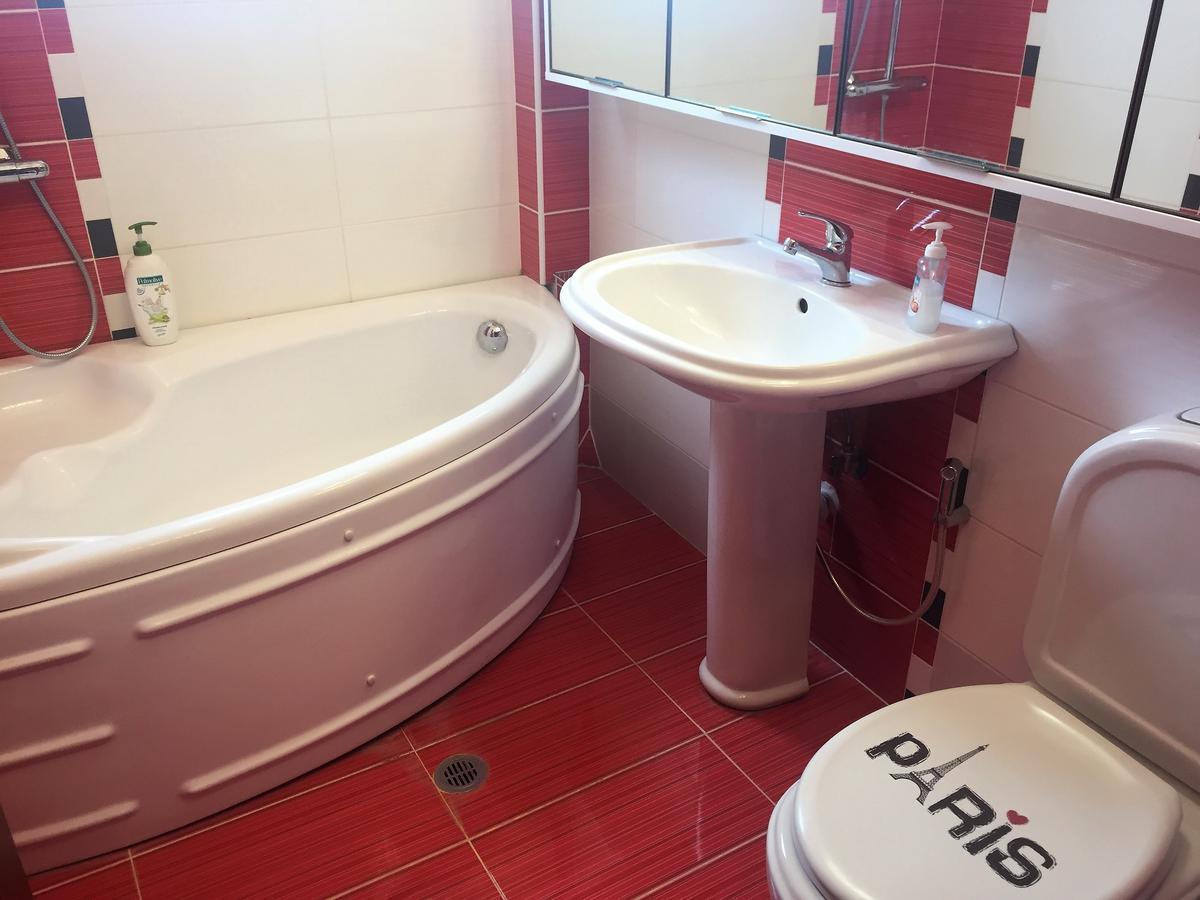 Royal King And Queen Apartment For Luxury Life Sarandë 외부 사진