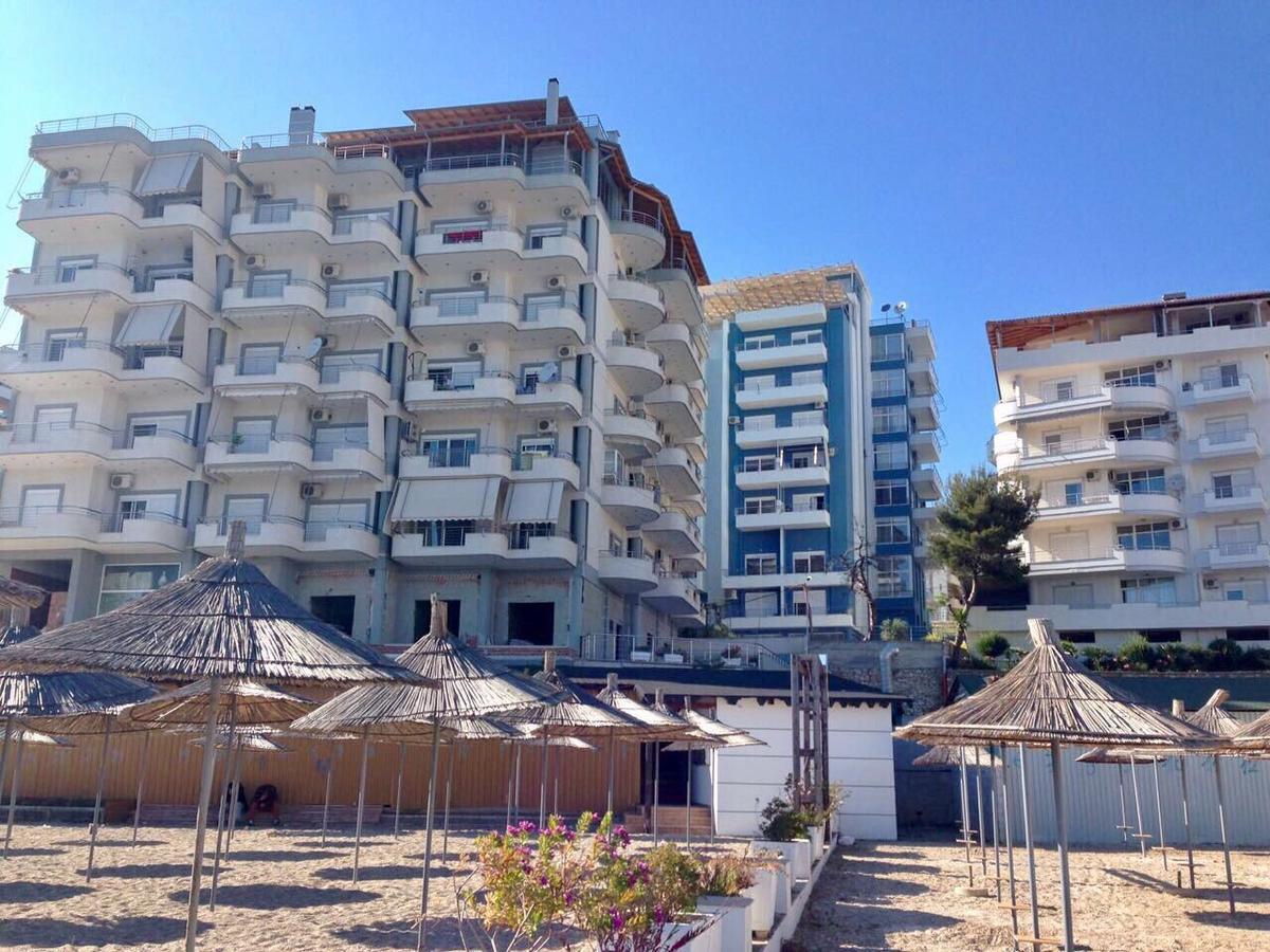 Royal King And Queen Apartment For Luxury Life Sarandë 외부 사진